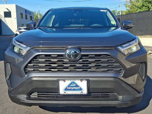 Used 2023 Toyota RAV4 LE AWD/4WD image 2