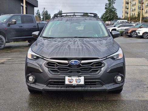 Used 2024 Subaru Crosstrek 2.0i Premium image 2