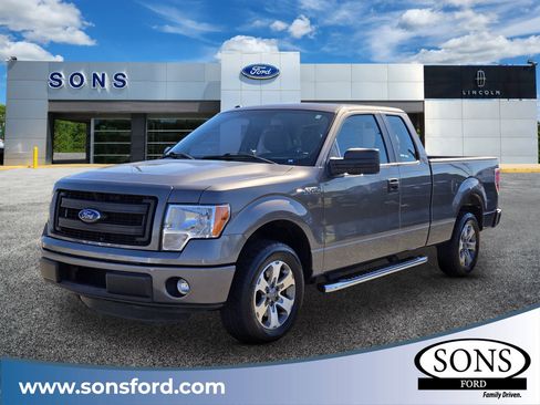 Used 2014 Ford F150 STX w/ Equipment Group 201A Mid image 1