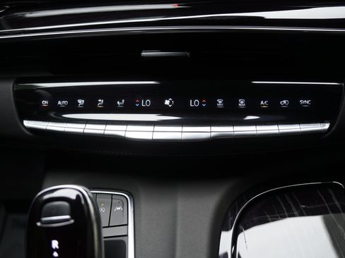 Used 2023 Cadillac Escalade Sport w/ Touring Package AWD/4WD image 33