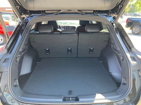 New 2025 Chevrolet Equinox EV RS w/ Convenience Package II FWD image 19