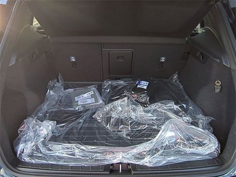 New 2026 Volvo XC40 B5 Plus w/ Protection Package Premier image 20