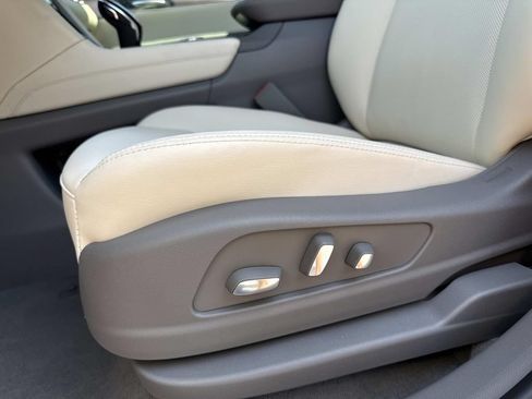 New 2026 Cadillac XT5 Premium Luxury w/ Driver Assist Package FWD image 20