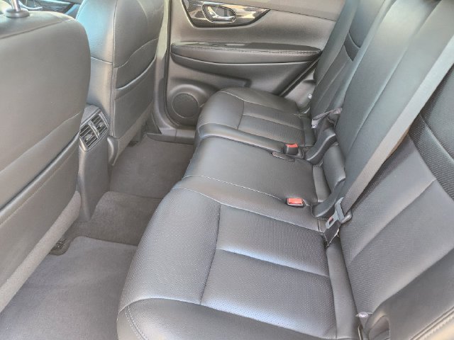 Used 2020 Nissan Rogue SL AWD/4WD image 31