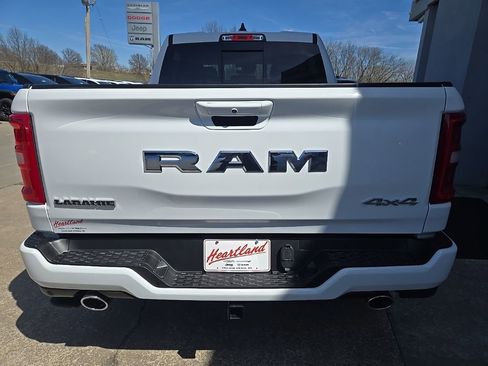 New 2026 RAM 1500 Laramie w/ Laramie Preferred Package AWD/4WD image 10