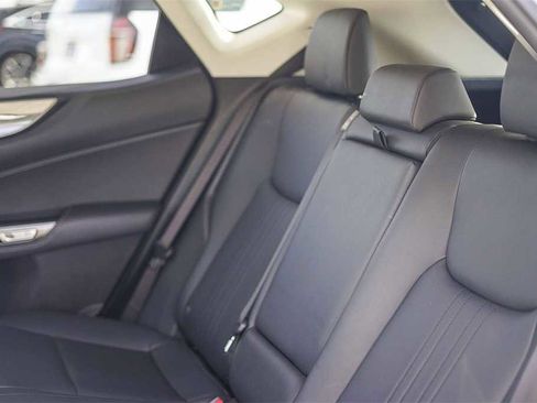 Used 2022 Lexus NX 350 Premium image 18