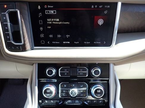 Used 2023 GMC Yukon XL Denali image 14