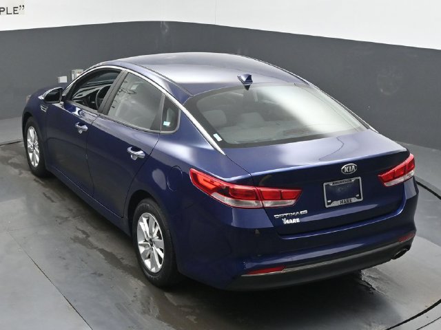 Used 2018 Kia Optima LX FWD image 43