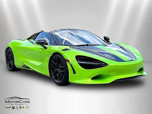 Used 2024 McLaren 750S Spider RWD image 2