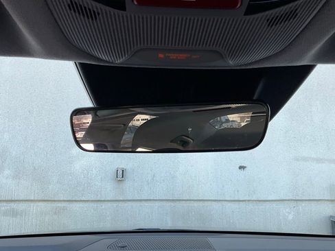 Used 2025 Kia K4 LXS image 17