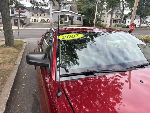 Used 2007 Ford Mustang GT Premium image 17