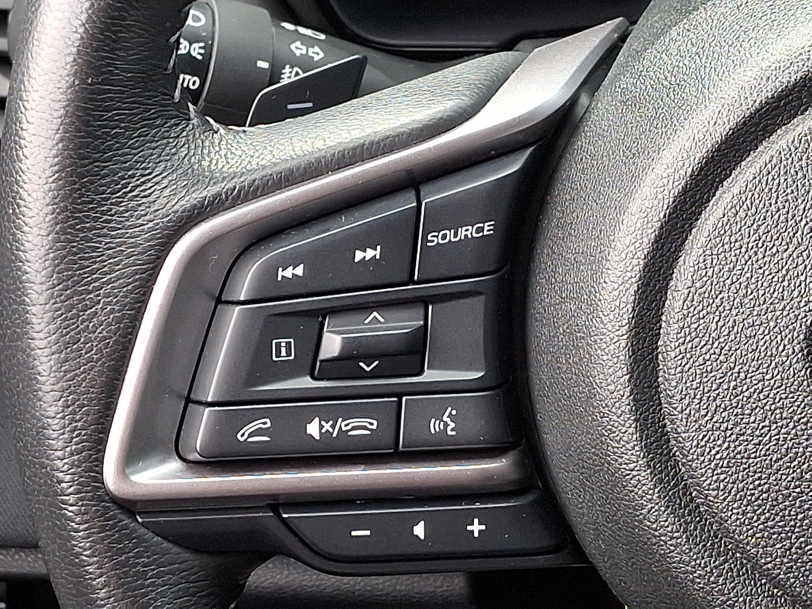 Used 2024 Subaru Legacy Premium AWD/4WD image 22