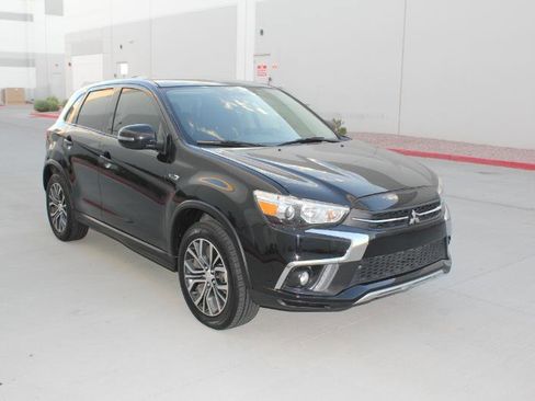 Used 2019 Mitsubishi Outlander Sport SE image 3