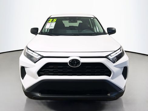 Used 2025 Toyota RAV4 LE image 11