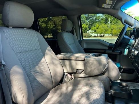 Used 2018 Ford F150 XLT w/ Trailer Tow Package AWD/4WD image 25