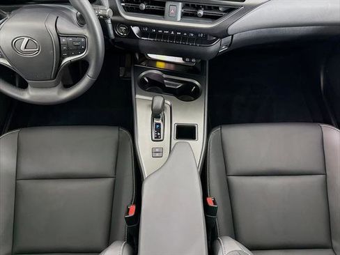 Certified 2025 Lexus UX 300h FWD image 16