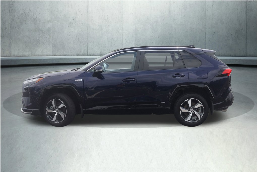 Used 2024 Toyota RAV4 SE AWD/4WD image 11
