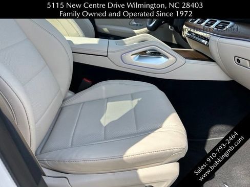 Used 2025 Mercedes-Benz GLS 450 4MATIC image 41