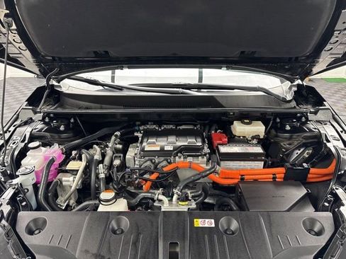 Used 2024 Toyota bZ4X XLE image 4