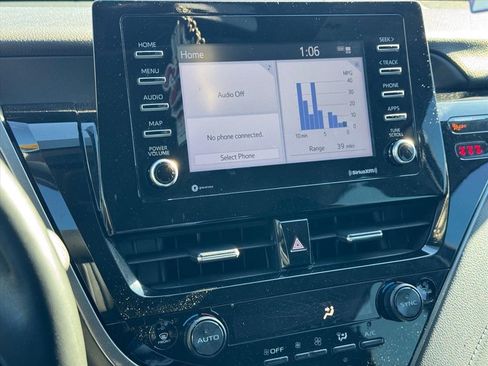 Used 2023 Toyota Camry SE image 20