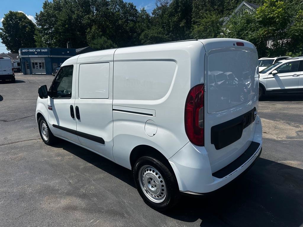 Used 2022 RAM ProMaster City Tradesman FWD image 3