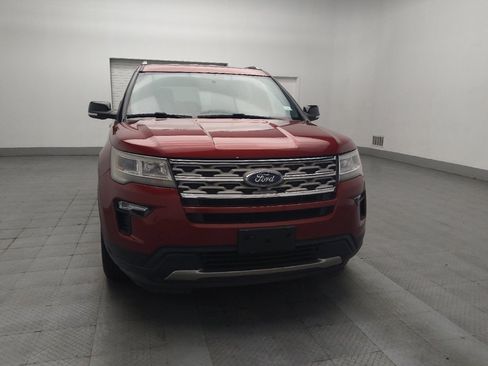 Used 2018 Ford Explorer XLT w/ Equipment Group 201A image 14