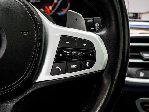 Used 2022 BMW X5 M50i w/ Premium Package image 33