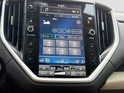 Used 2024 Subaru Ascent Limited w/ Technology Package AWD/4WD image 33