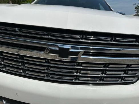 Used 2023 Chevrolet Tahoe Premier AWD/4WD image 11