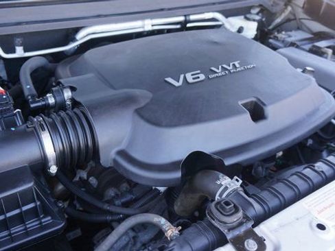 Used 2018 Chevrolet Colorado LT w/ LT Convenience Package image 65