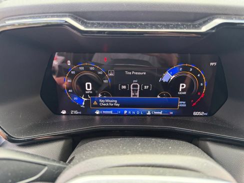 Used 2024 Chevrolet Colorado LT w/ LT Convenience Package III RWD image 34