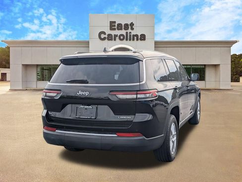 Certified 2021 Jeep Grand Cherokee L Laredo w/ Luxury Tech Group I image 3