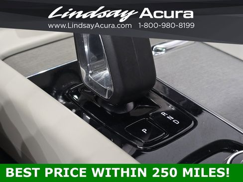 Used 2024 Volvo XC60 B5 Plus image 15