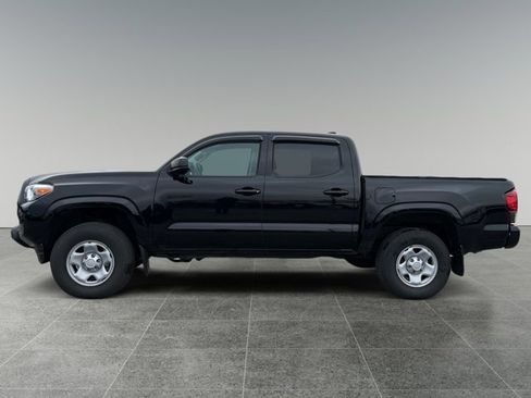 Used 2023 Toyota Tacoma SR image 2
