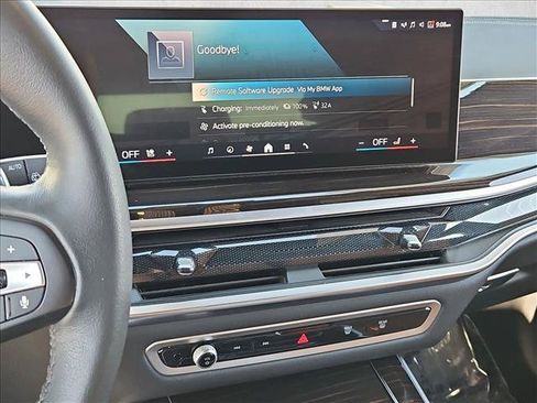 Used 2024 BMW X5 xDrive50e w/ Parking Assistance Package AWD/4WD image 15