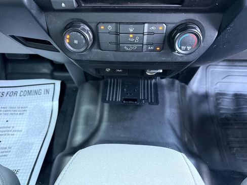 Used 2015 Ford F150 XL w/ Equipment Group 101A Mid RWD image 25