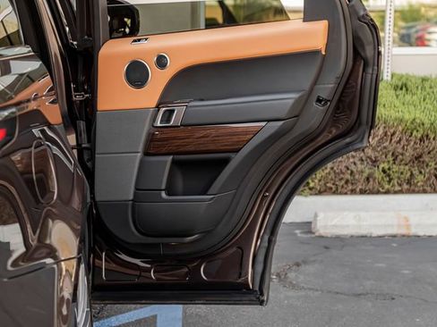 Used 2021 Land Rover Range Rover Sport Autobiography image 27