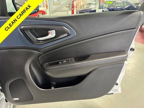 Used 2015 Chrysler 200 S w/ Navigation & Sound Group I AWD/4WD image 41