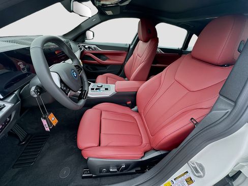 New 2026 BMW i4 xDrive40i image 16