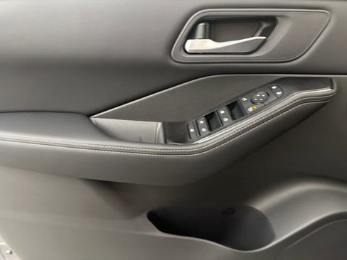 New 2026 Nissan Rogue SV FWD image 22