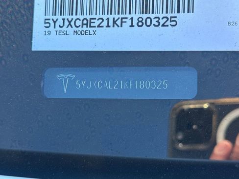 Used 2019 Tesla Model X Long Range image 2