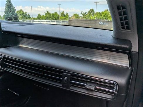 Certified 2022 Lincoln Corsair AWD w/ Equipment Group 101A image 13