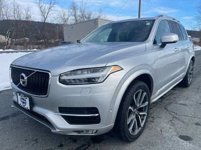 Used 2019 Volvo XC90 T5 Momentum w/ Protection Package