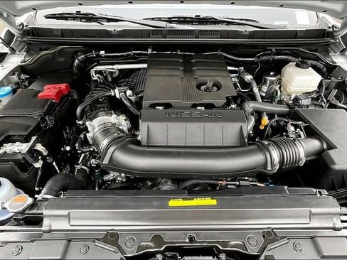 New 2025 Nissan Frontier PRO-4X image 12