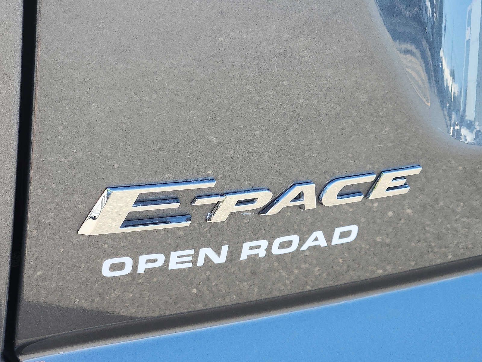 Used 2020 Jaguar E-PACE SE AWD/4WD image 28
