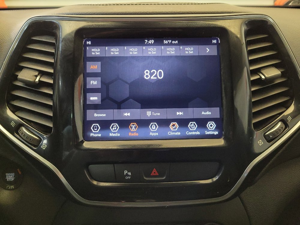 Used 2019 Jeep Cherokee Limited AWD/4WD image 25