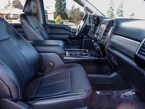 Used 2021 Ford F250 Lariat w/ Lariat Ultimate Package image 18