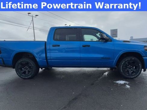 New 2026 RAM 1500 4x4 Crew Cab image 9