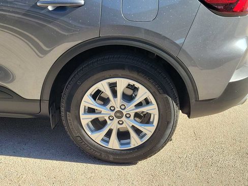 Used 2024 Ford Escape Active w/ Cold Weather Package image 8