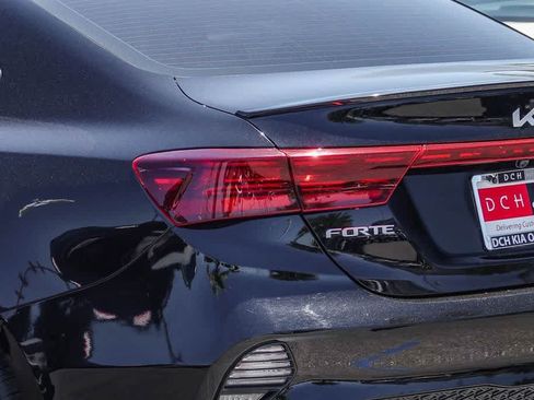 Used 2023 Kia Forte GT-Line FWD image 7